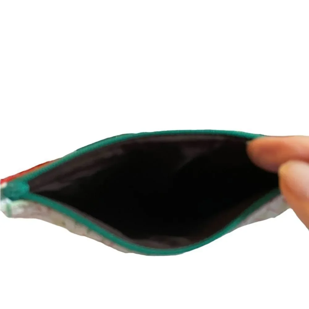 HANDCRAFTED M&M CLUTCH‎